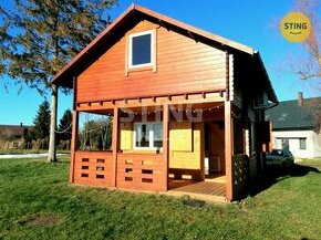 Prodej dřevěné chaty(RD) 4+kk s pozemkem 1 237 m2 v , 129052 - 1