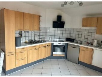 Kuchyňská linka včetně spotřebičů, 3097