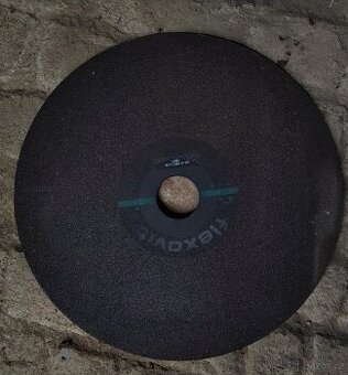 Prodám řezné kotouče na beton