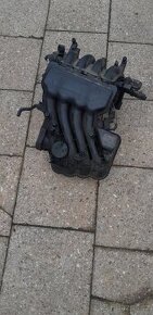 Sání motoru octavia 1,6  BFQ