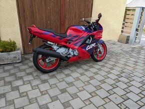 Prodám Honda CBR 600 F PC25 youngtimer retro