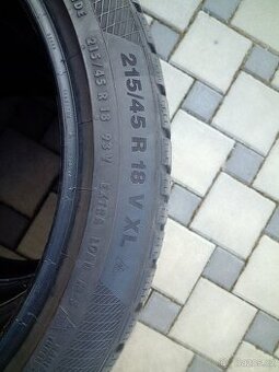 Prodám zimní pneu Continental 215/45 R18