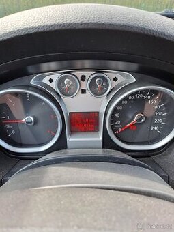 Ford C-max 1.6 80kw Titanium