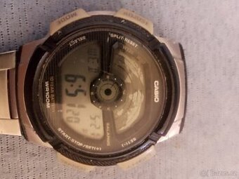 Prodám hodinky Casio B640w 1A