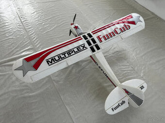 RC model letadla Multiplex Funcub d-efun