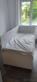 2xDĚTSKA POSTEL IKEA +2xROŠT, ZA 1 POSTEL 1ROŠT 2000KČ