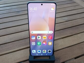 Mobilní telefon Xiaomi 12 Pro 12GB + 4GB, 256GB, Android 14