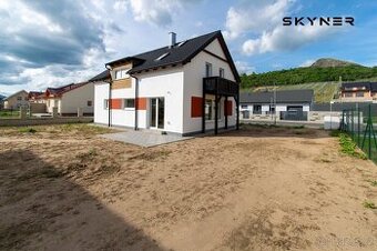 Prodej, Rodinné domy, 130 m2 - Žalhostice, ev.č. 01090