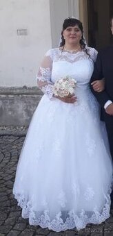 Svatební šaty plus size vel 60