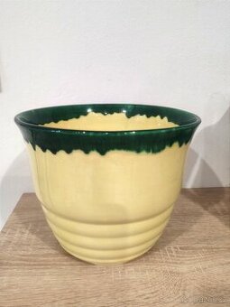 Art Deco květník