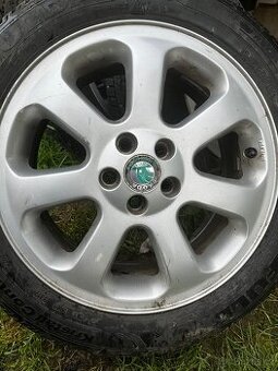 Alu kola 5x100 R16 Škoda Octavia I L&K + pneu