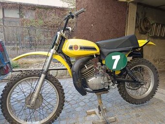 ČZ 250