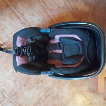 Autosedačka RECARO, přebalovací podložka