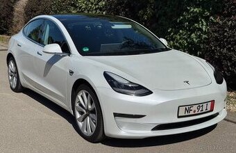 Tesla 3 Long Range Dual Motor, 3/2020, 350kW (476 koní)