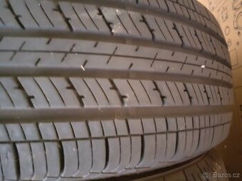 3ks 90% 215/65 R16 Kumho Solus KH14