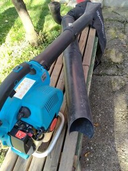 Vysavač a foukač listí