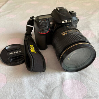 Set: Nikon D7100 + objektivy, batoh, příslušenství