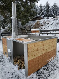 Koupací sud,vana.nerezový bazén