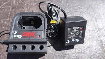 Nabíječka aku vrtačky Skil