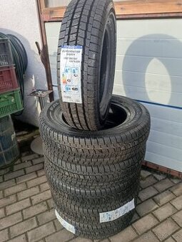 513. NEJETÉ  zimní pneu Falken 185/65/16C