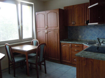 Pronájem bytu 1+1 32 m2 s balkónem ve Velkém Meziříčí - 1