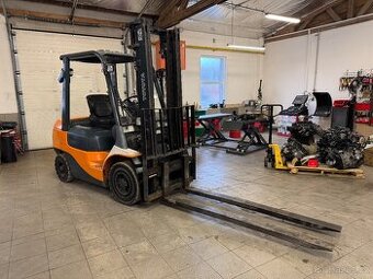 VZV Toyota Diesel 2,5T  7FDF25