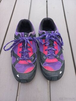 Tenisky / botasky Quechua vel.35