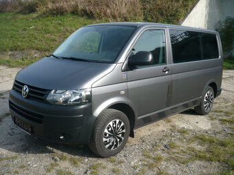 Volkswagen Transporter T5 DPH Pohřební vůz speciál