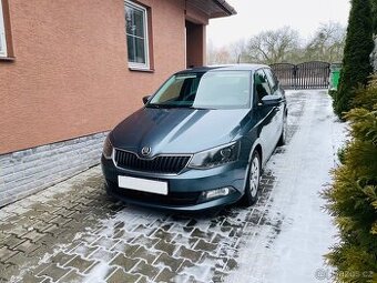 ŠKODA FABIA Style 1.2 TSI 66 KW -1.majitelka,koupeno v CZ