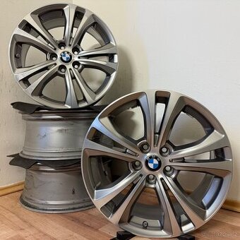 BMW X1 F48 / X2 G39 5x112 R18 ET51 7,5Jx18+SENZORY