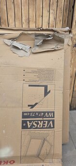 Střešní okna -  1 hlinik