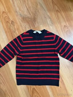 Chlapecky svetřík ve vel. 98/104