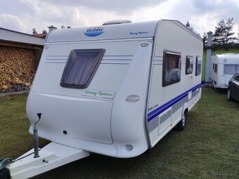 HOBBY 495 UFe č.703. Pro 4. Fr. postel. Sprcha. Rok 2007.