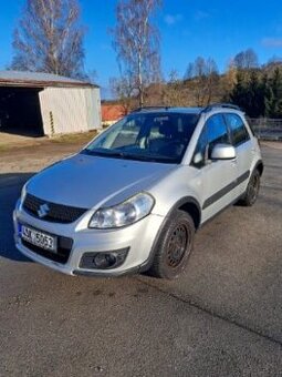 Suzuki SX4 1.6 4WD 88kW benzín 2014