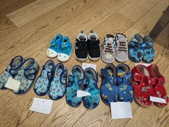 Papuče, capáčky, tenisky 18 až 25