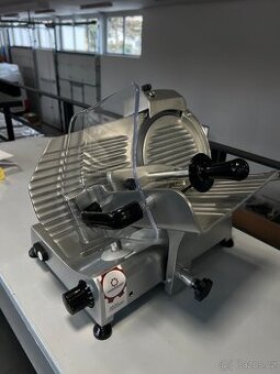 Nářezový stroj La Minerva G5