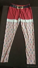 Krásné nové vánoční legíny vel.L (158/170)