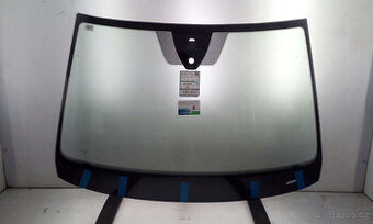 VW Taigo, VW Polo čelní sklo