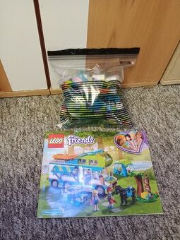 Lego Friends 41339 Mia a její karavan