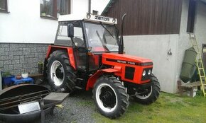 Traktor Zetor