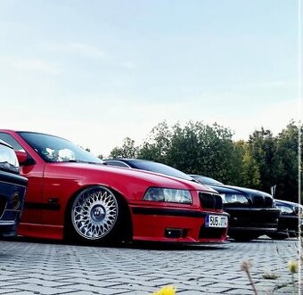 BMW e36 328i hellrot red