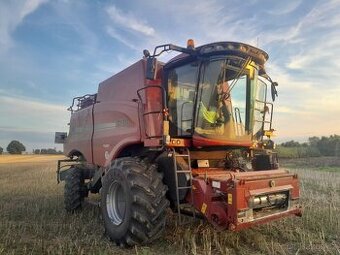 Kombajn Case IH 7130 - 1