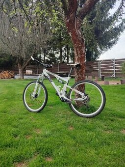 Celoodpružené kolo KTM comp r 2.0