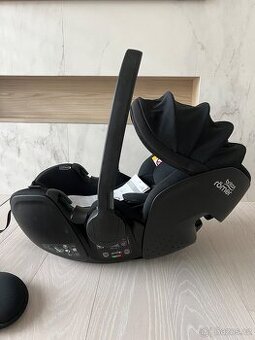 Nepoužitá polohovcí autosedačka Britax