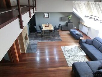 Pronájem exkluzivního bytu 3+kk OV, 153m2, Praha 2 Vinohrady - 1