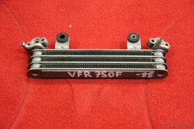 Olejový chladič VFR 750F