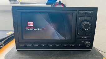 SEAT EXEO navigace / rádio - MEDIA SYSTEM E (RNSE/RNS-E)