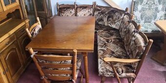 Masivní rohová lavice +2x židle + rozklád.stůl