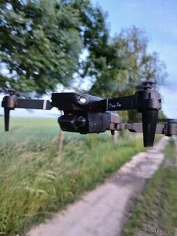 Dron k pronájem za měsíc 100 - 1