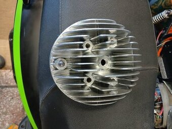 Hlava čz 175/450 jako nova 1000kc